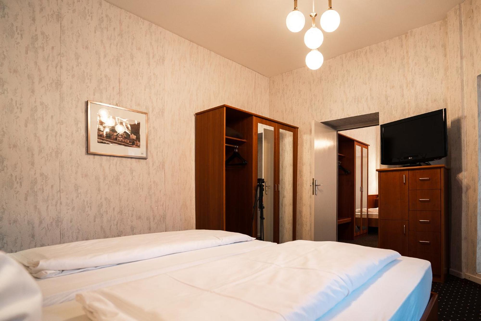 Trip Inn Parkhotel บัดเอมส์ ภายนอก รูปภาพ
