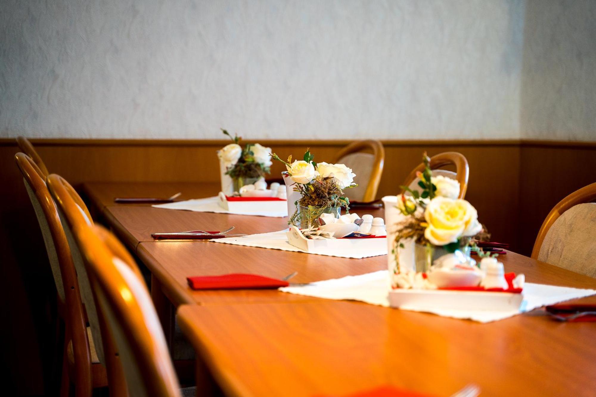 Trip Inn Parkhotel บัดเอมส์ ภายนอก รูปภาพ