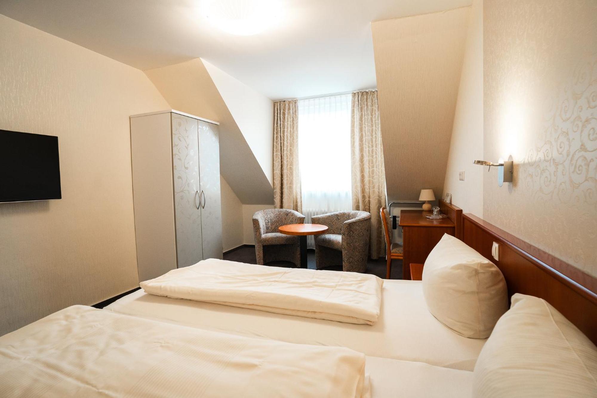 Trip Inn Parkhotel บัดเอมส์ ภายนอก รูปภาพ