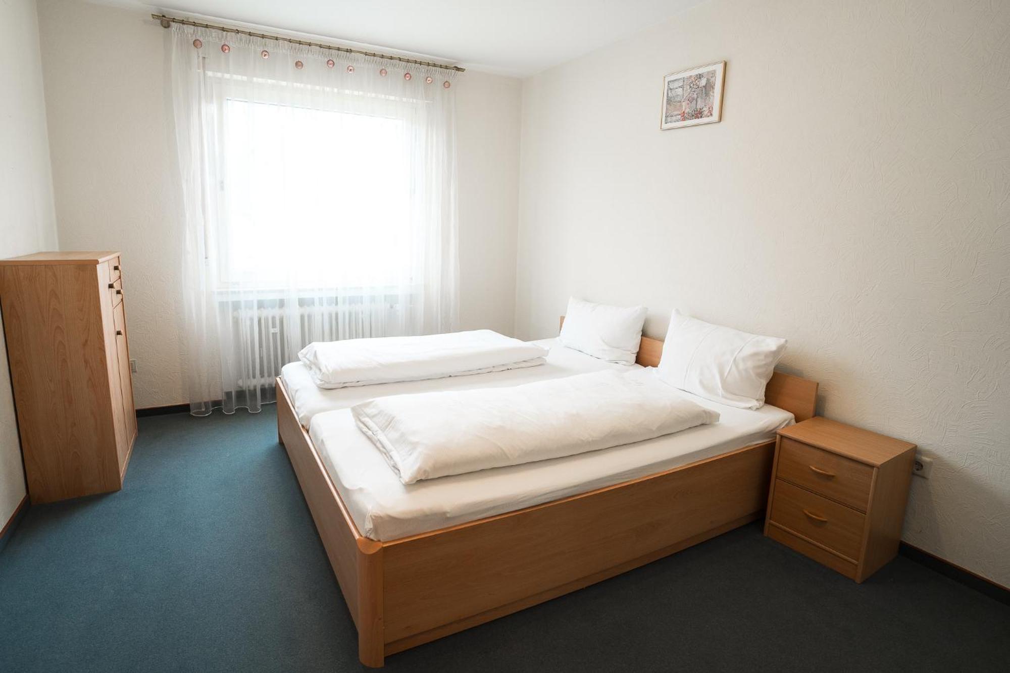 Trip Inn Parkhotel บัดเอมส์ ภายนอก รูปภาพ